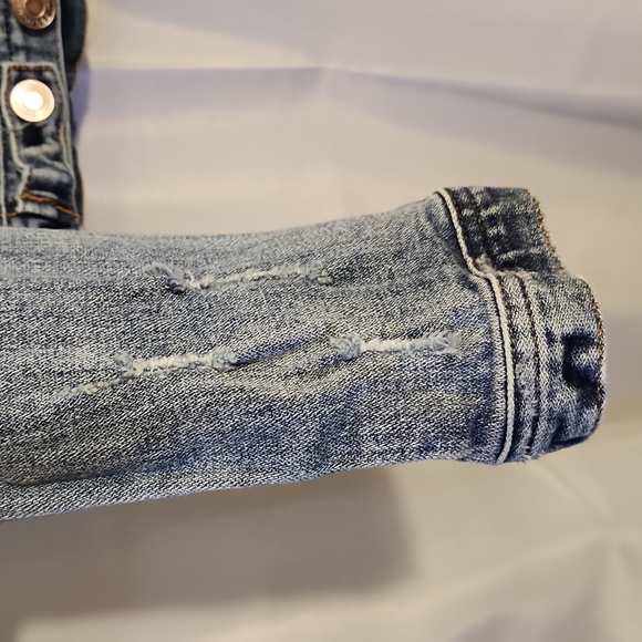 Maurices Blue Jean Jacket Size Large - Picture 5 of 9